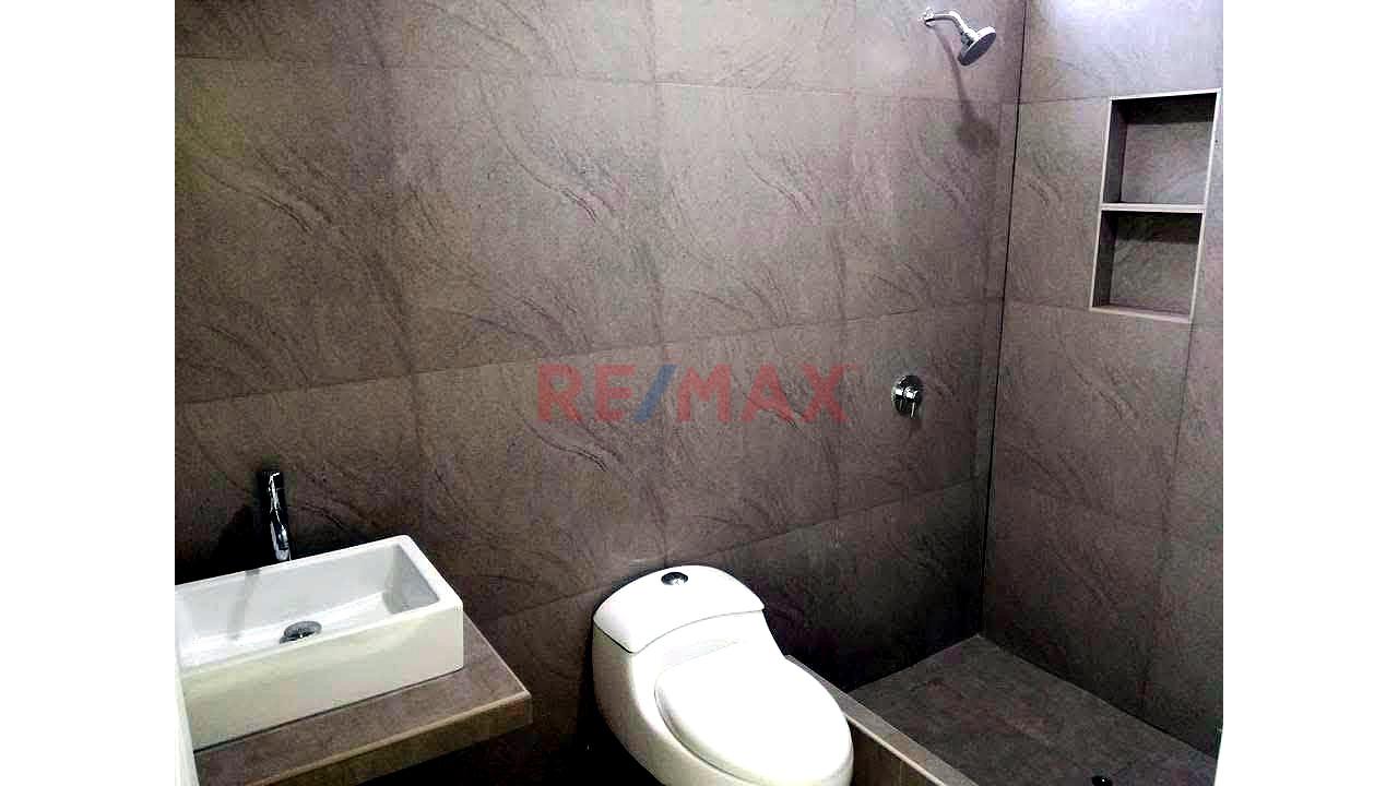 ✔✔Alquilo Lindo Departamento ❗❕Urb. Boulevard Park Plaza📌 A Una Cuadra De La Garita Principal📐144M2 De Confort, Espacio Y Tranquilidad ✔✔Urbanización Cerrada Vigilancia 24/7👀 - 9