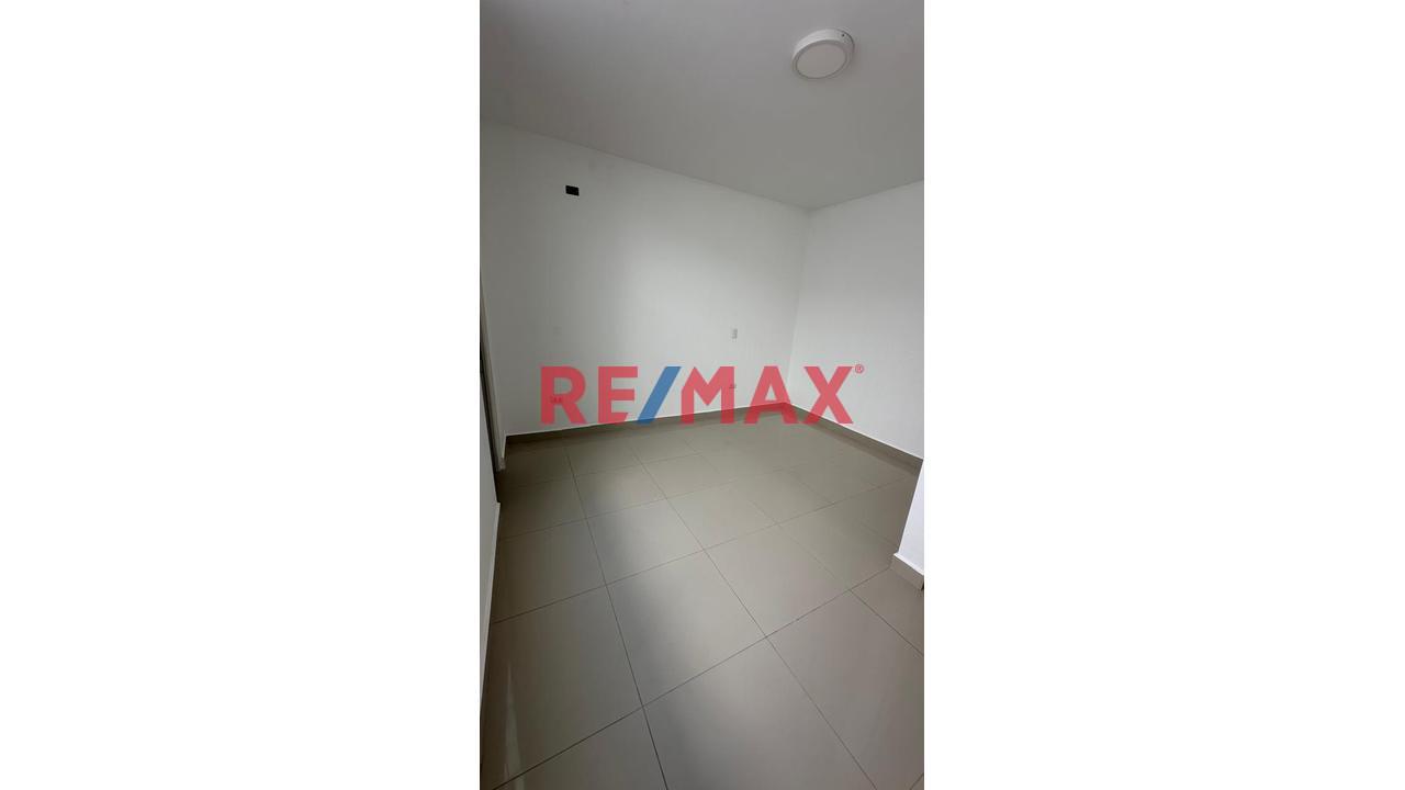 ✔✔Alquilo Lindo Departamento ❗❕Urb. Boulevard Park Plaza📌 A Una Cuadra De La Garita Principal📐144M2 De Confort, Espacio Y Tranquilidad ✔✔Urbanización Cerrada Vigilancia 24/7👀 - 17