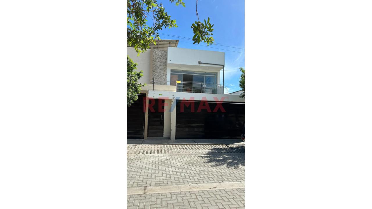 ✔✔Alquilo Lindo Departamento ❗❕Urb. Boulevard Park Plaza📌 A Una Cuadra De La Garita Principal📐144M2 De Confort, Espacio Y Tranquilidad ✔✔Urbanización Cerrada Vigilancia 24/7👀 - 12