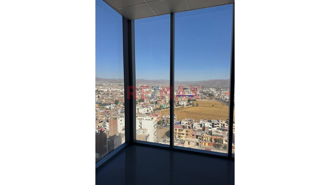 Oficina En Alquiler – City Center Arequipa | Piso 12 — foto 4