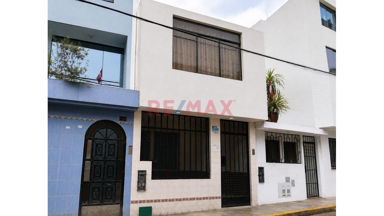 🏡 Casa En Venta – San Juan Masías - Callao - 2