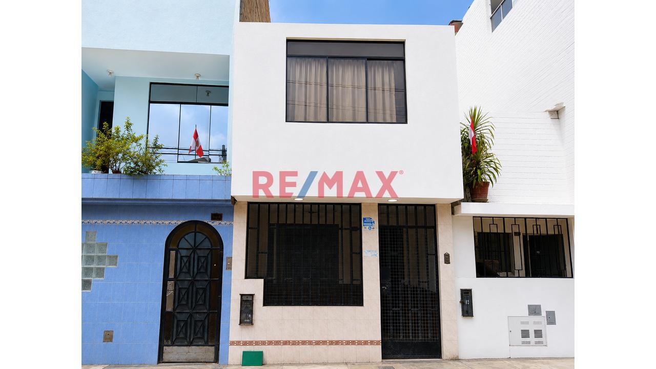 🏡 Casa En Venta  – San Juan Masías - Callao - 1