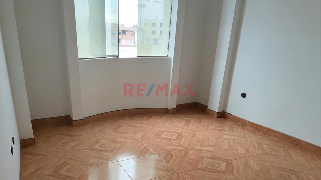 Casa En Venta Dos Pisos Urb Fermin Avila Moron  Pimentel - 5