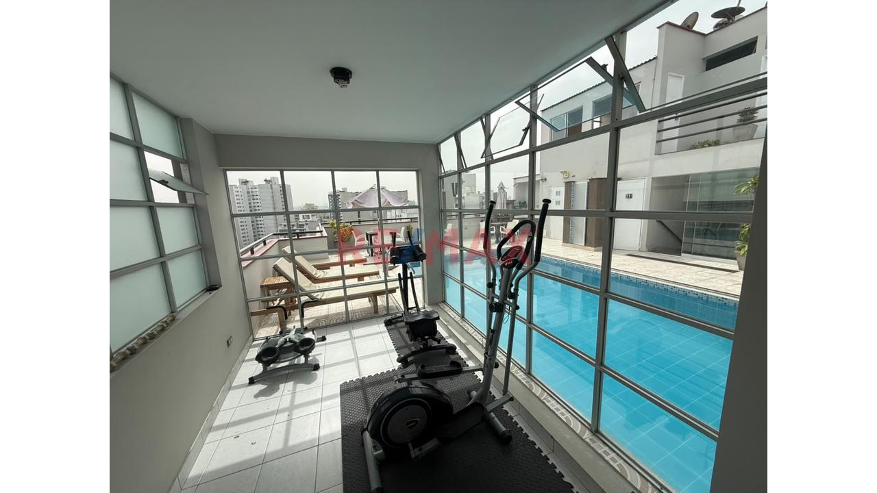 Se Vende Bonito Flat ,Al Costado De Urb Aurora — foto 13