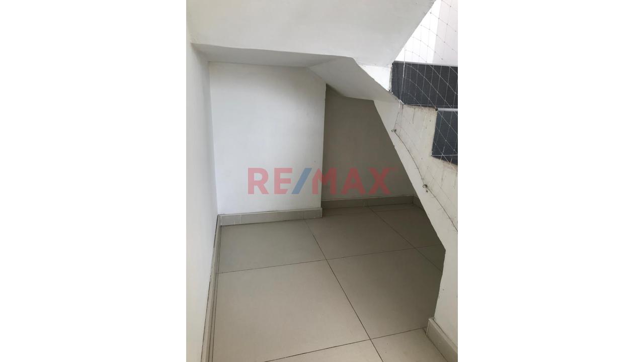 Venta Depa + Cochera En Jr Tambo Real - Chorrillos - 15