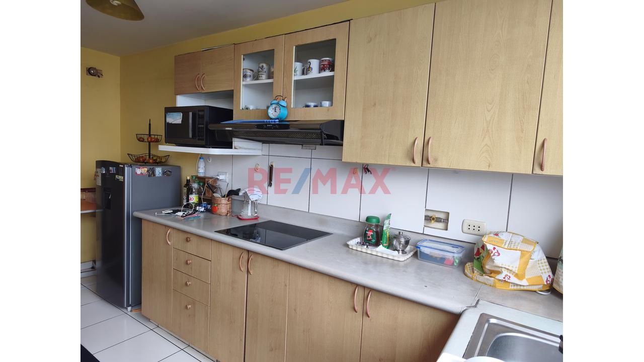 Vive En La Zona Mas Centrica Y Residencial De Magdalena En Un Dtpo Con Cochera Y Deposito, A Media Cuadra De Javier Prado Y 2 Cuadras De La Brasil — foto 9