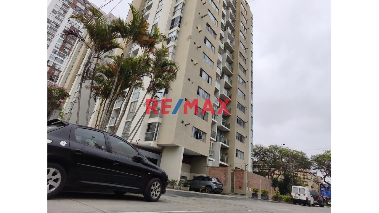 Vive En La Zona Mas Centrica Y Residencial De Magdalena En Un Dtpo Con Cochera Y Deposito, A Media Cuadra De Javier Prado Y 2 Cuadras De La Brasil