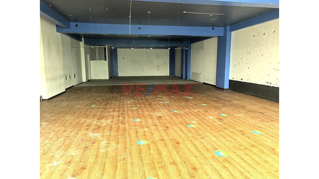 ¡Haz Despegar Tu Negocio! Amplio Local Comercial – 3.Er Piso Frente A Plaza Túpac Amaru, Magdalena Del Mar - 4