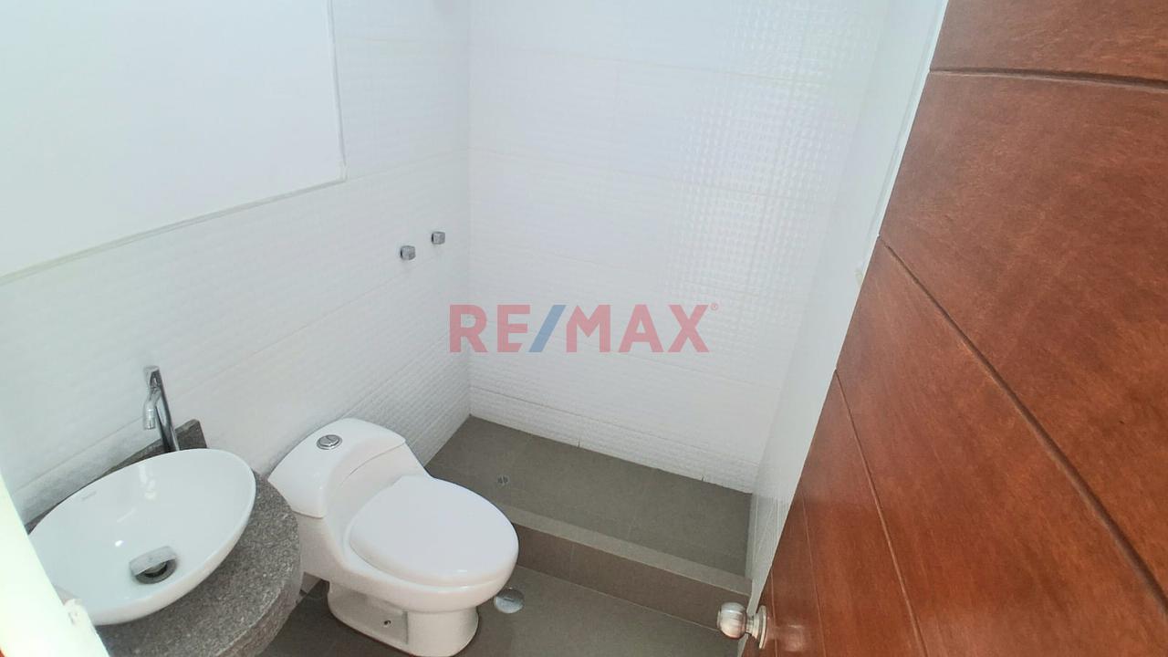 Edificio En Venta Calle Francisco Cuneo Patazca - 21