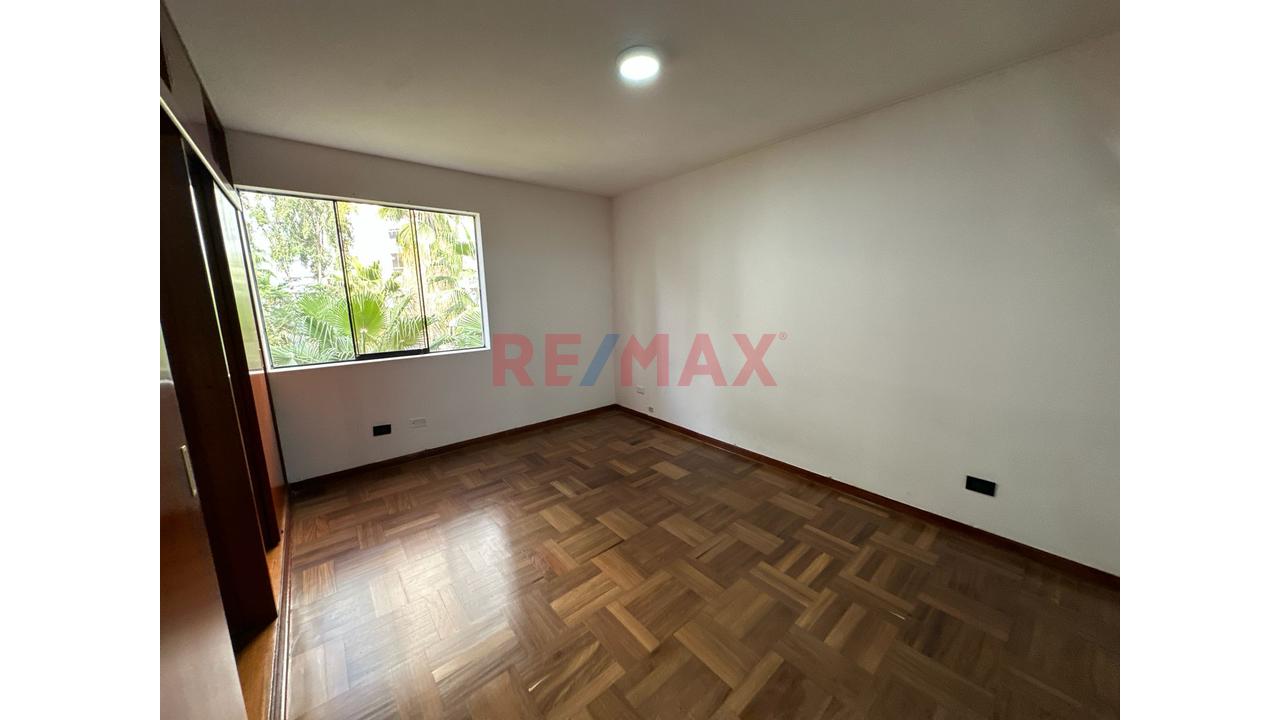 Se Alquila De Departamento De 103 M² En Barrio Médico – Surquillo — foto 15