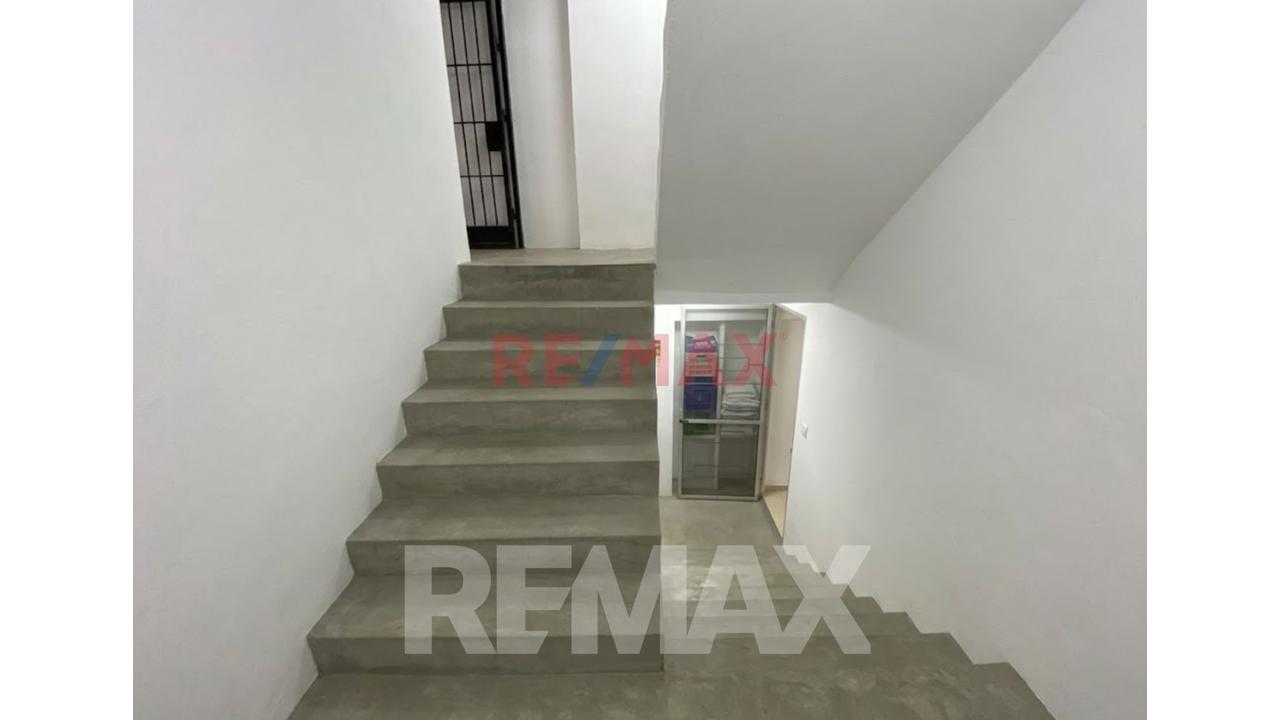 Venta De Local Comercial En Cercado De Lima De 1700 M2 - 11