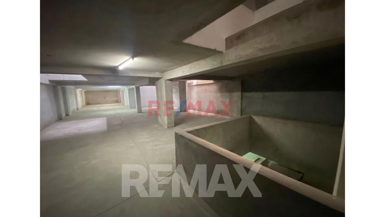 Venta De Local Comercial En Cercado De Lima De 1700 M2 - 14