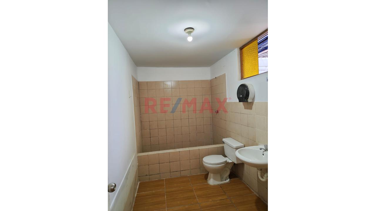 ¡Gran Local En 1.Er Piso! Amplio, Seguro Y Listo Para Tu Negocio — foto 11