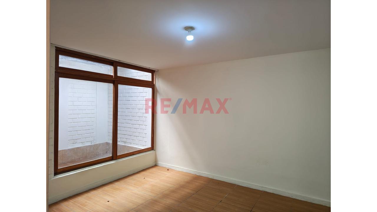 ¡Gran Local En 1.Er Piso! Amplio, Seguro Y Listo Para Tu Negocio — foto 7