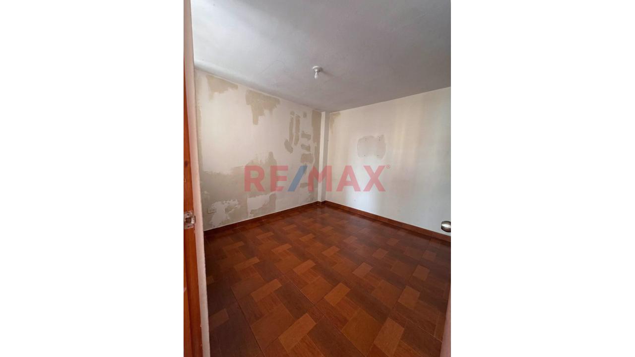 Casa De 2 Pisos En Manuel Arévalo - 11