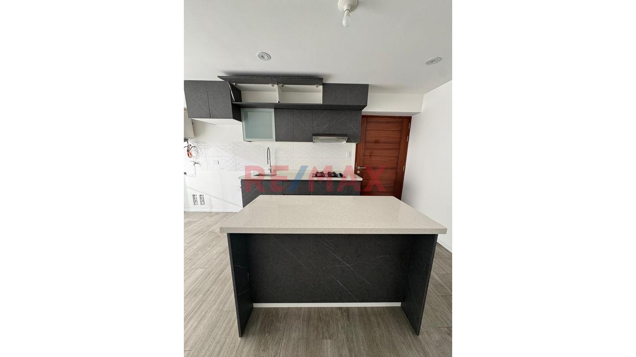 Departamento Moderno Semi Nuevo A Espaldas De La San Pablo - 1