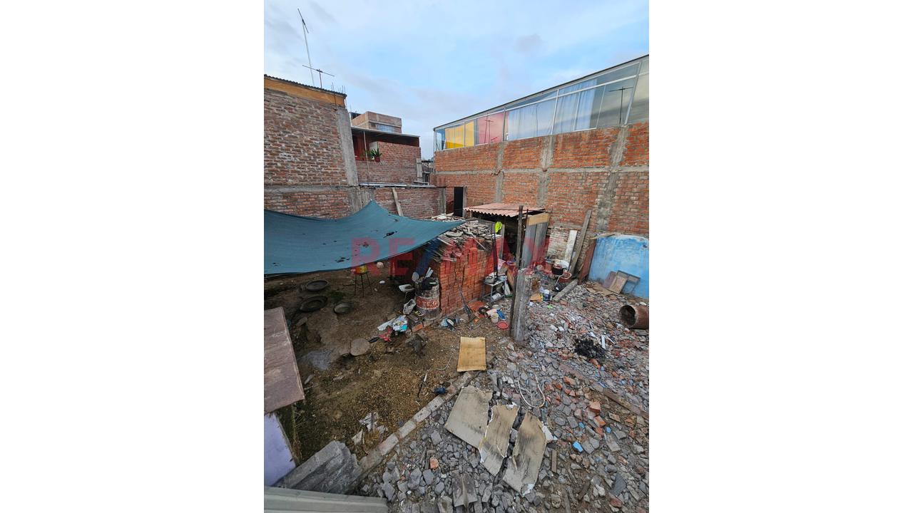 Terreno En Interior 4 De Octubre - 3