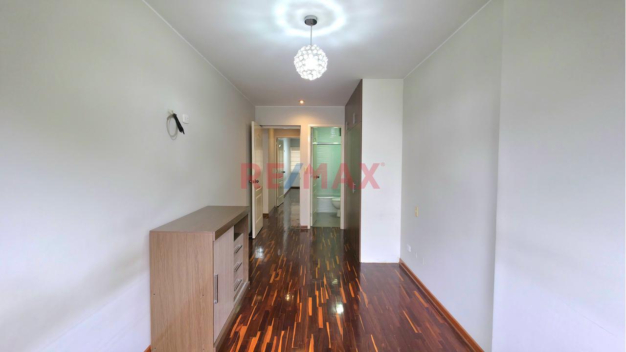 Departamento En Alquiler Sin  Amoblar  En San Borja – Vista A Áreas Verdes | 105 M² — foto 11