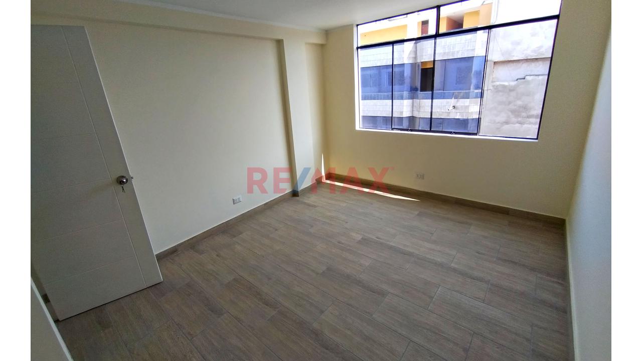 ¡Estrena Departamento Moderno En S.M.P Condevilla! Ideal Para Familias Jóvenes Y Profesionales — foto 9