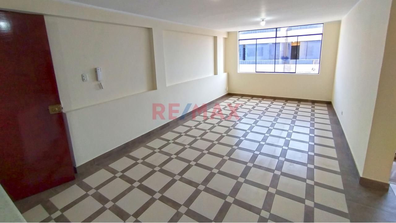 ¡Estrena Departamento Moderno En S.M.P Condevilla! Ideal Para Familias Jóvenes Y Profesionales — foto 2