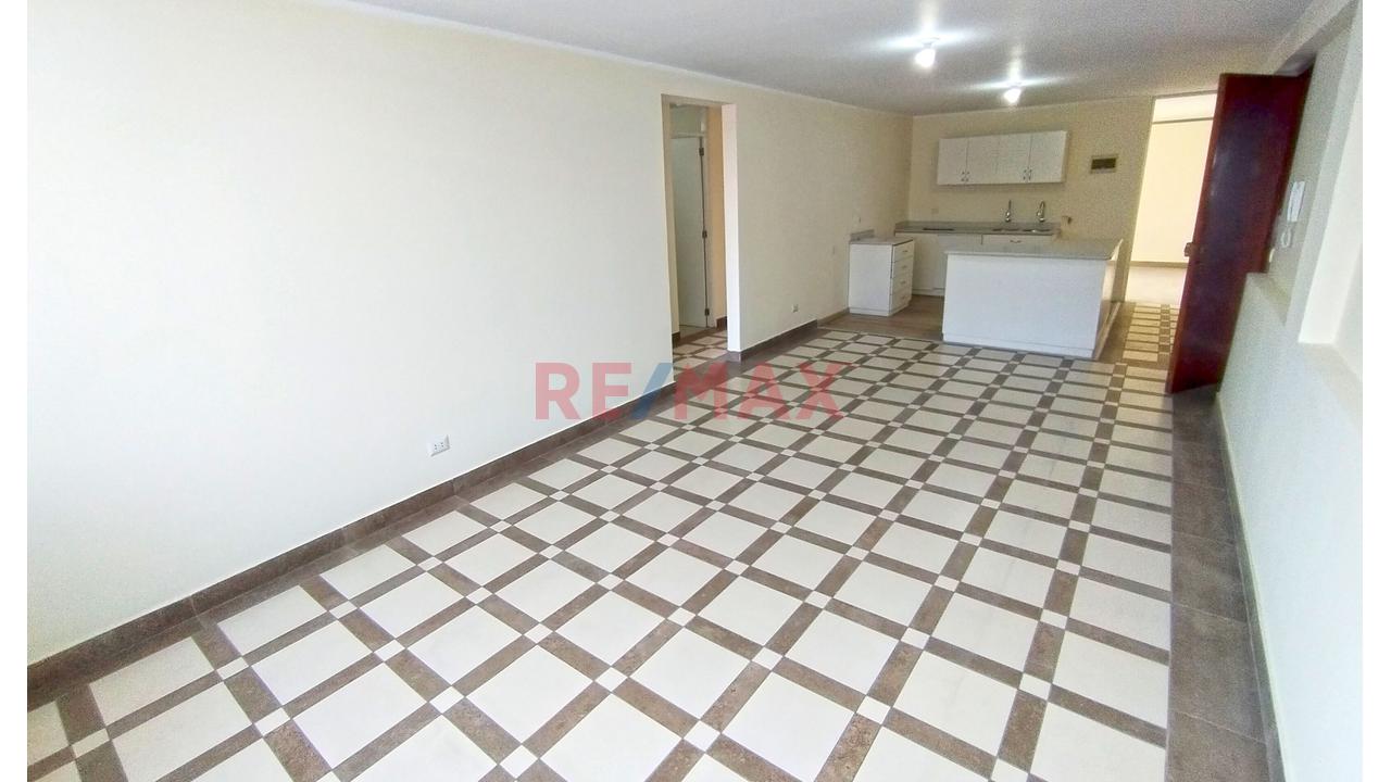 ¡Estrena Departamento Moderno En S.M.P Condevilla! Ideal Para Familias Jóvenes Y Profesionales — foto 3