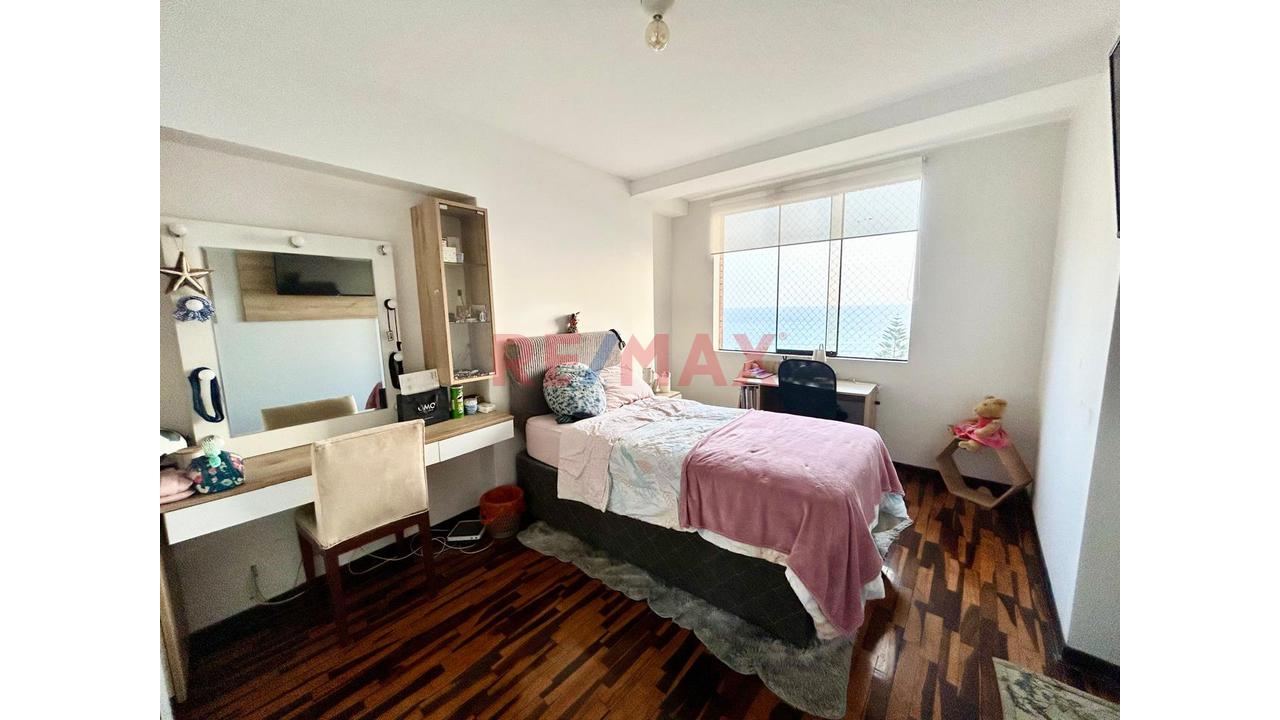 Se Vende Departamento Con Vista Espectacular Al Mar En El Malecón De Miraflores — foto 8