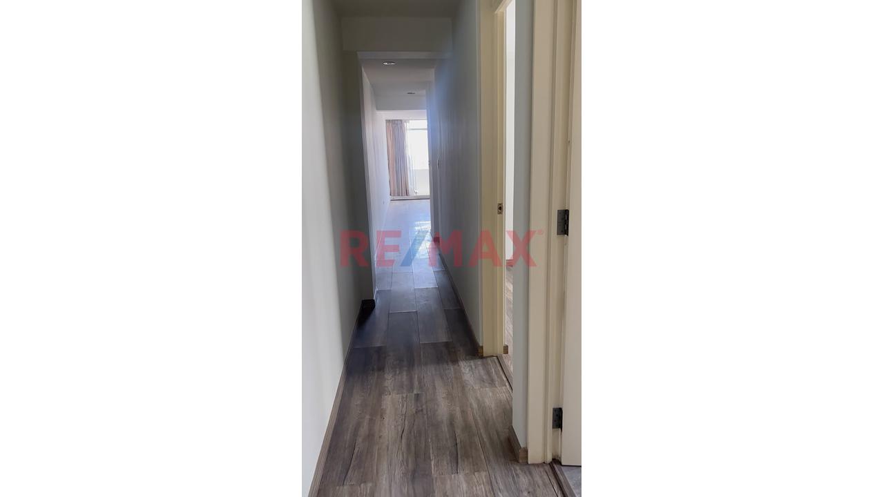 ¡Oportunidad En Miraflores! Departamento En 6.º Piso Con Ascensor - 11