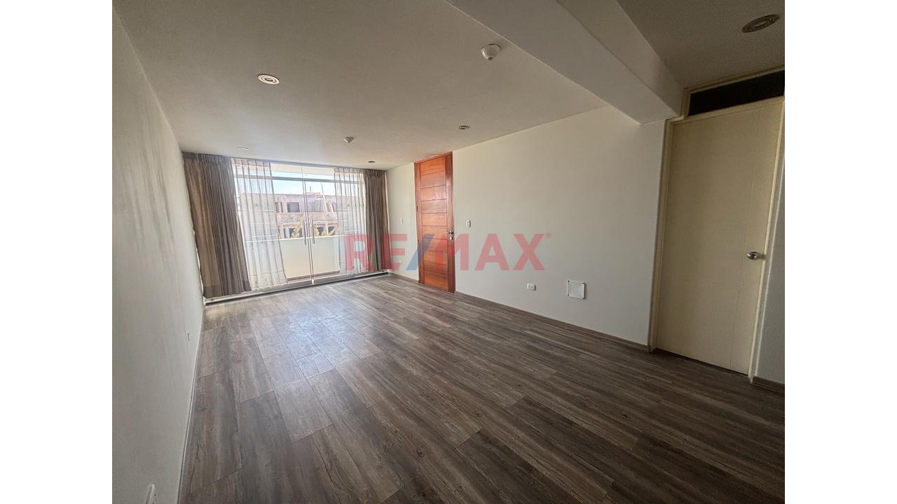 ¡Oportunidad En Miraflores! Departamento En 6.º Piso Con Ascensor - 12