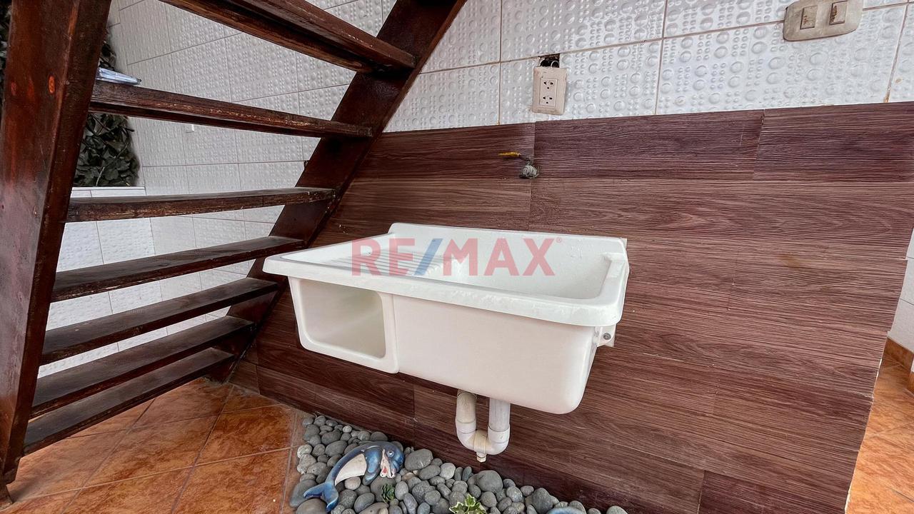 Casa De Playa En Venta, Vive Los Mejores Atardeceres Con Vista Al Mar – Cerro Azul - 12