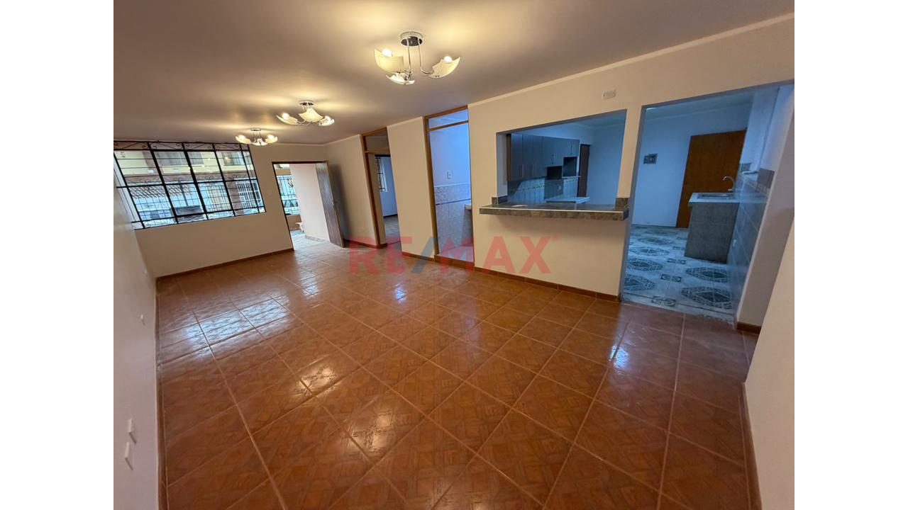 Departamento Remodelado En Primer Piso – Carabayllo - 13