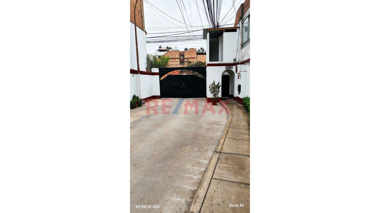 Alquilo Departamento  1Er Piso + Cochera En San Martin De Porres — foto 2
