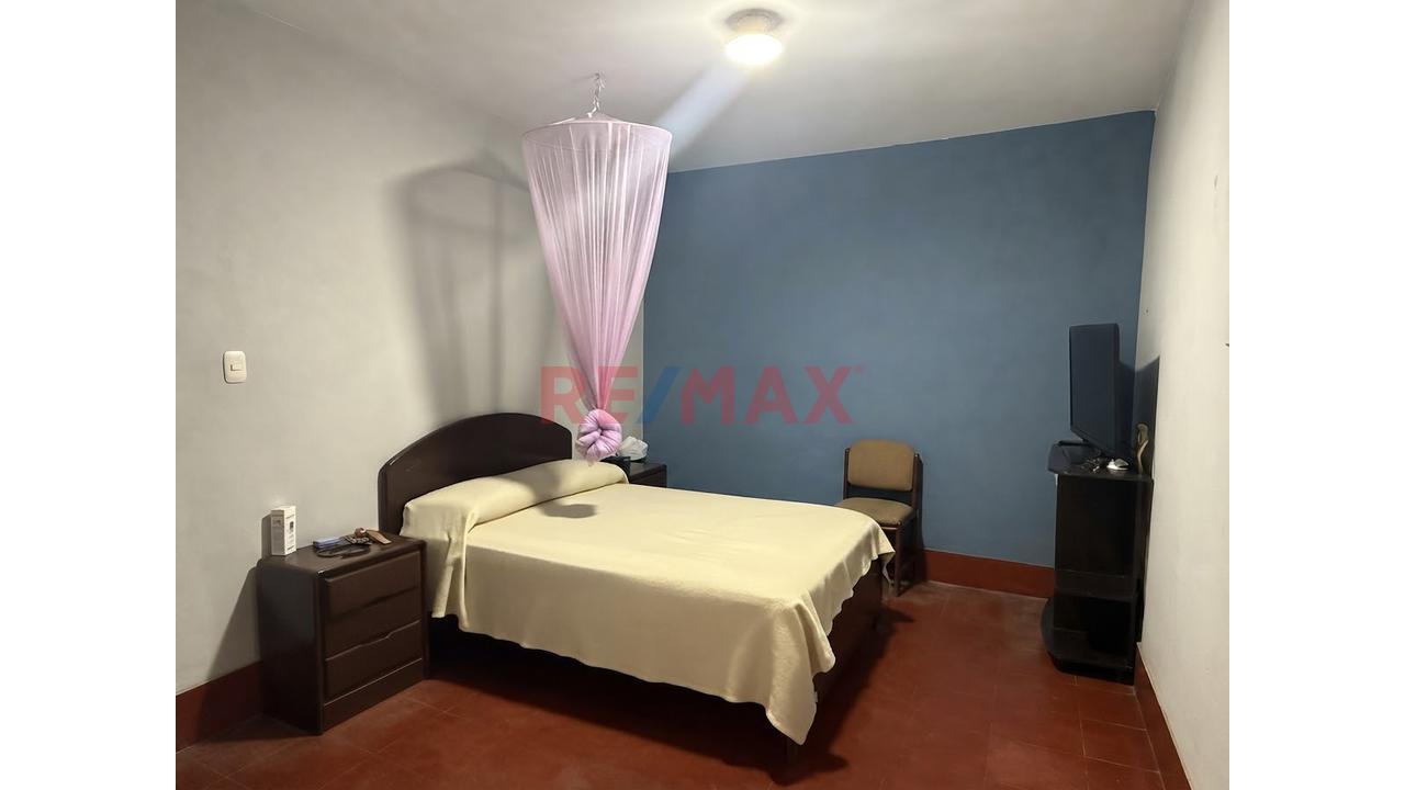 Venta De Casa Calle Salkantay Cerca A Alpamayo Urb. La Libertad - 9