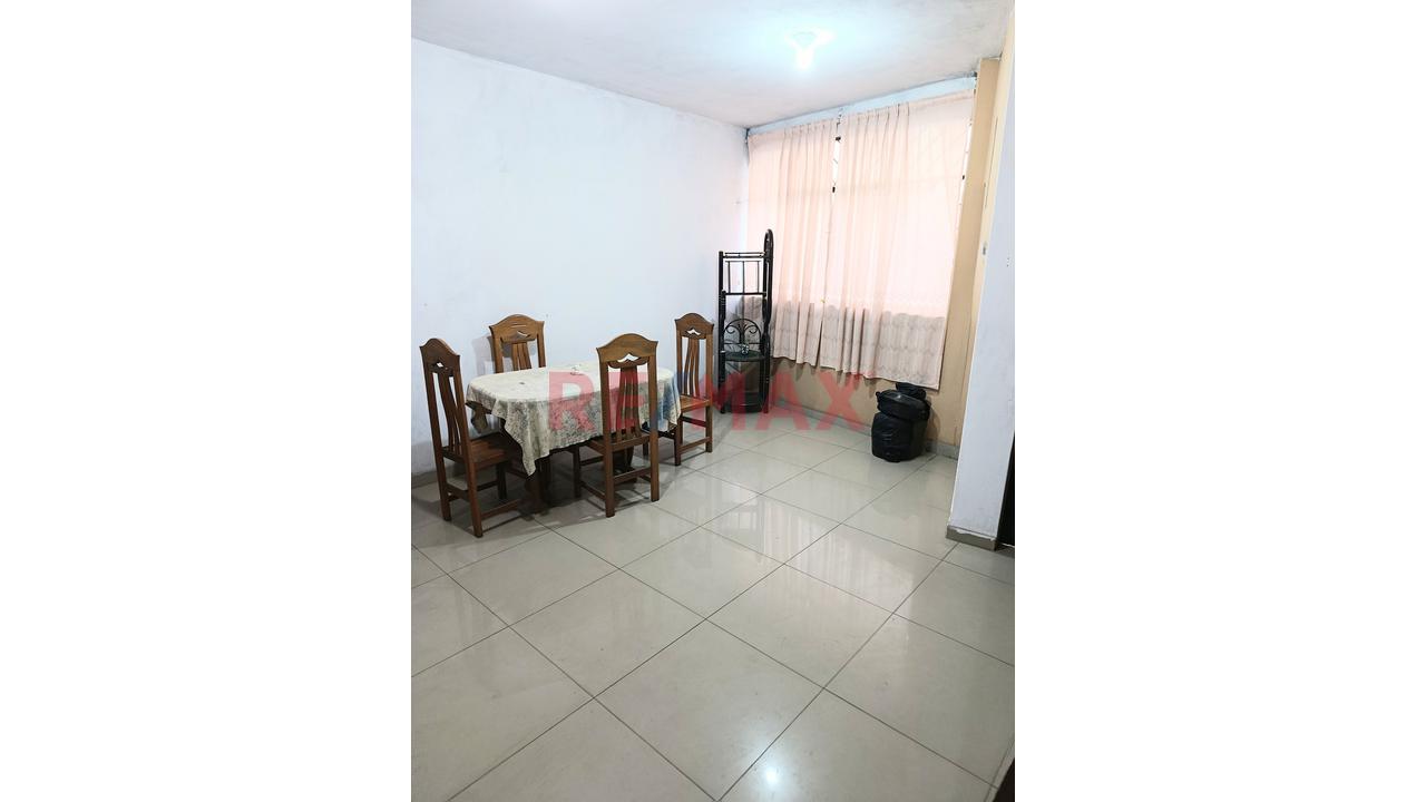 Casa En Venta En San Martin De Porres (2 Pisos Más Azotea)- Oportunidad De Inversión — foto 4