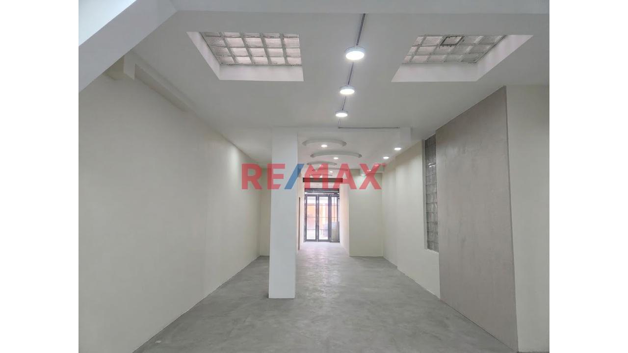 🚨¡Oportunidad Única En Umacollo! Alquiler Almacén / Local Comercial / Oficinas (150 M²) 🚨 - 1