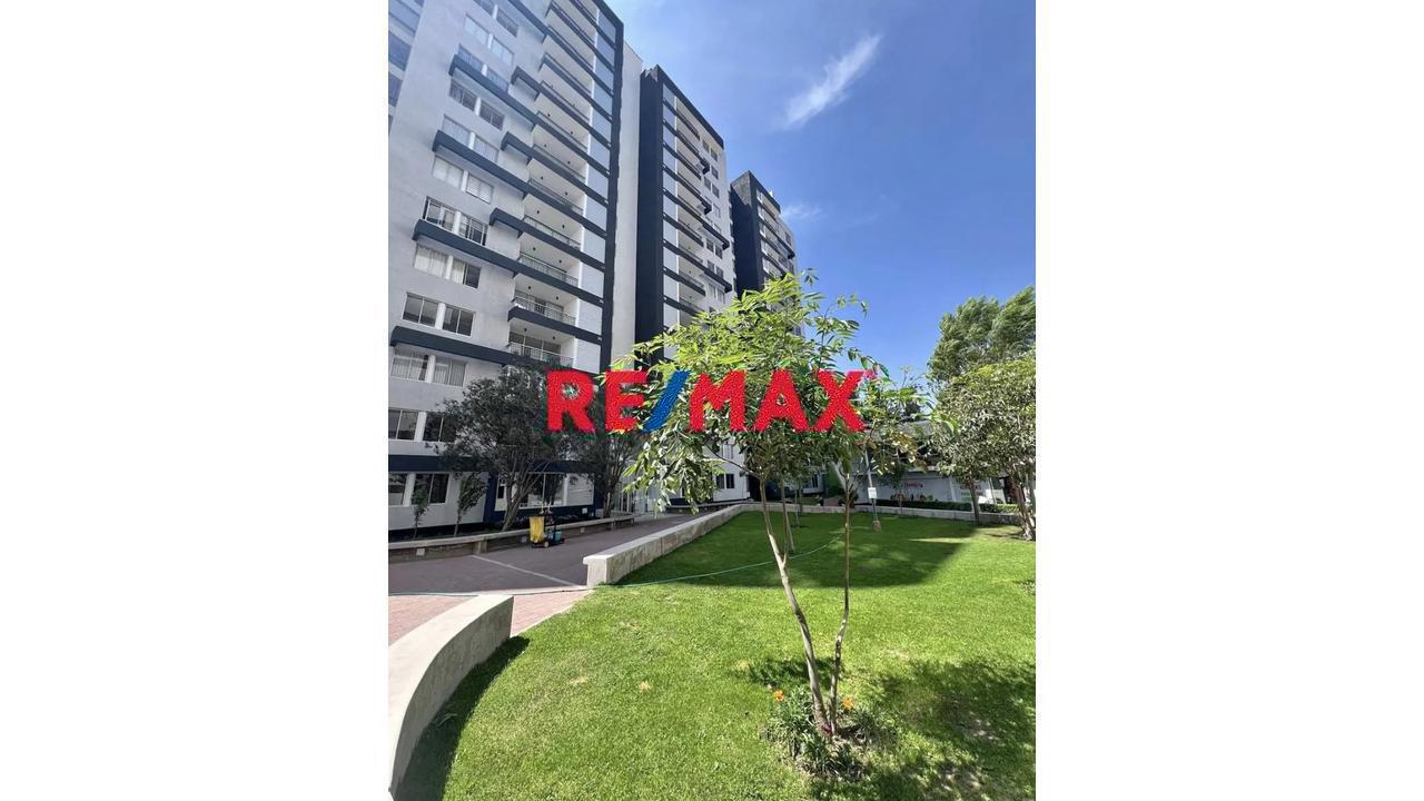 Departamento En Alquiler En Condominio Privado!!