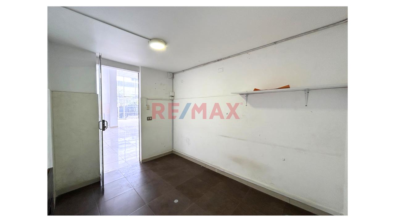 Alquiler De Primer Y Segundo Piso – Edificio Corporativo | Av. Circunvalación, Ate - 9