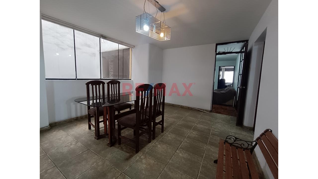 Venta De Amplio Departamento En Segundo Piso – Urbanización Pando, San Miguel — foto 8
