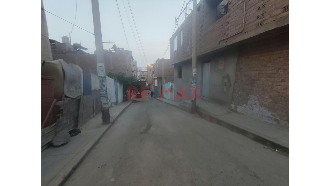 Venta De Terreno En San Juan De Miraflores - 3