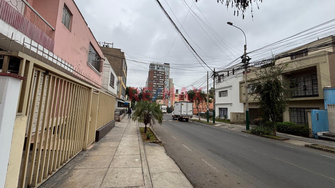 Vendo Departamento En 1Er Piso En Lince - 6