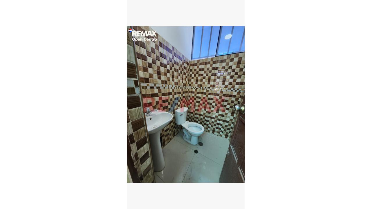 Local Comercial En Alquiler Tercer Piso - 7