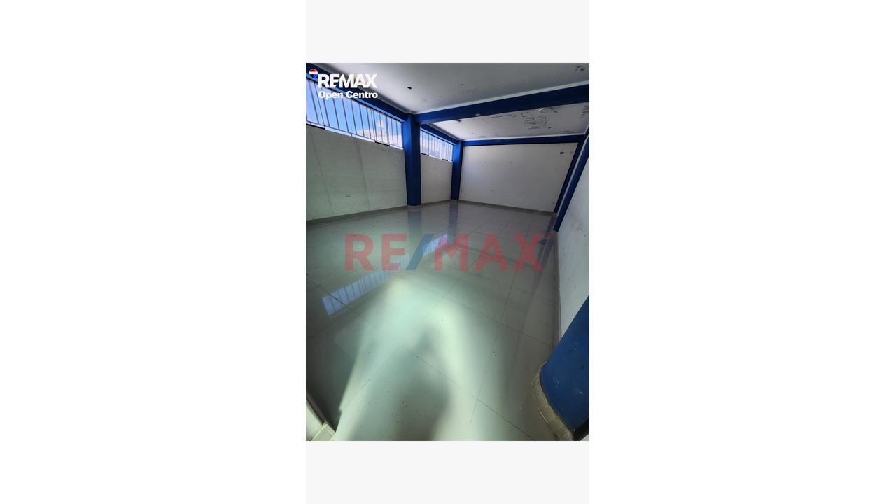 Local Comercial En Alquiler Tercer Piso - 8