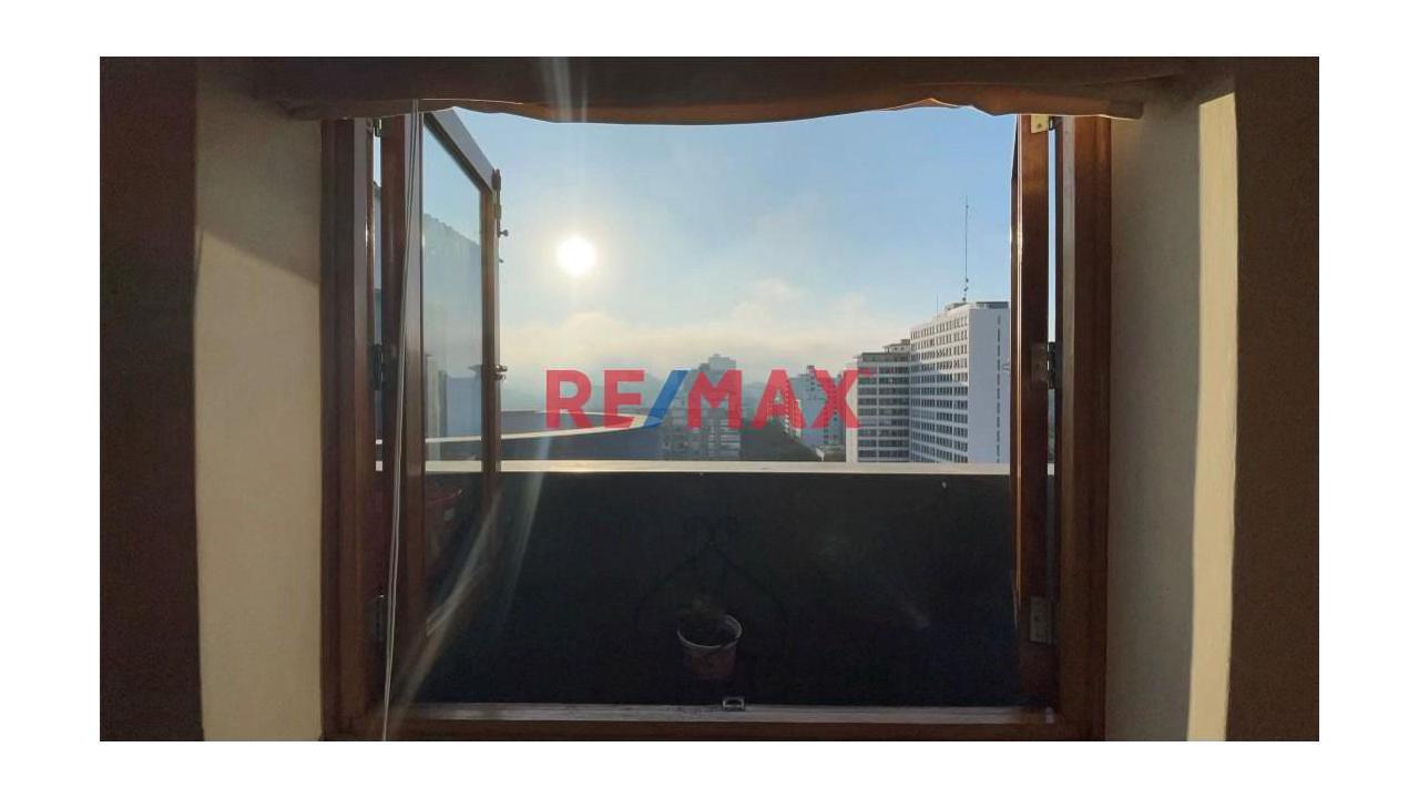 ¡Tu Depa Soñado En San Isidro Te Espera! 1 Dormitorio Con Vista Exterior!