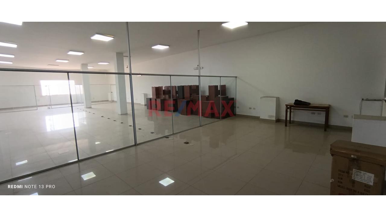 Alquiler De Local Comercial — foto 6