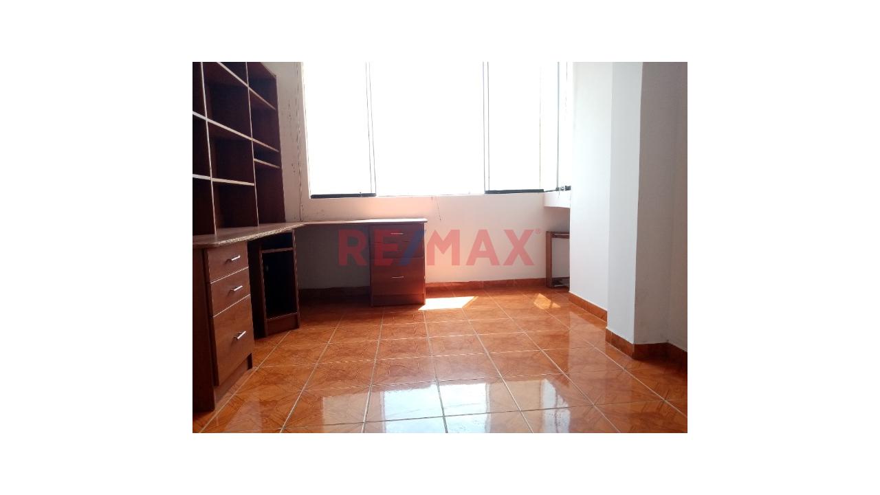Venta De Departamento Con Azotea En Los Olivos🏡✨ — foto 8
