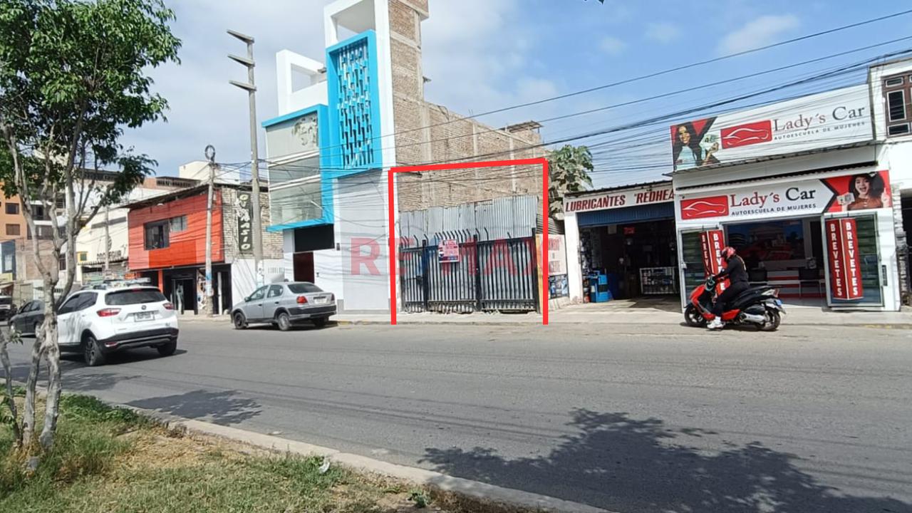 Terreno En Venta Av. Grau - Dos Frentes — foto 9