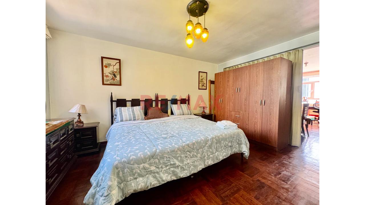 Alquiler Departamento Amoblado En San Isidro — foto 2