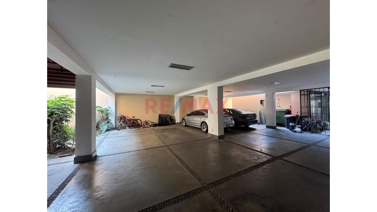 Alquiler Departamento Amoblado En San Isidro — foto 14