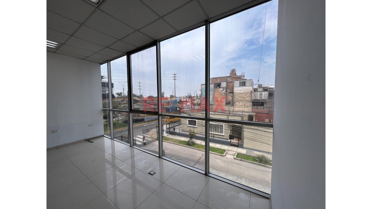 Oficinas Corporativas En Alquiler – Av. Circunvalación, Cerca Al Trébol De Javier Prado - 7