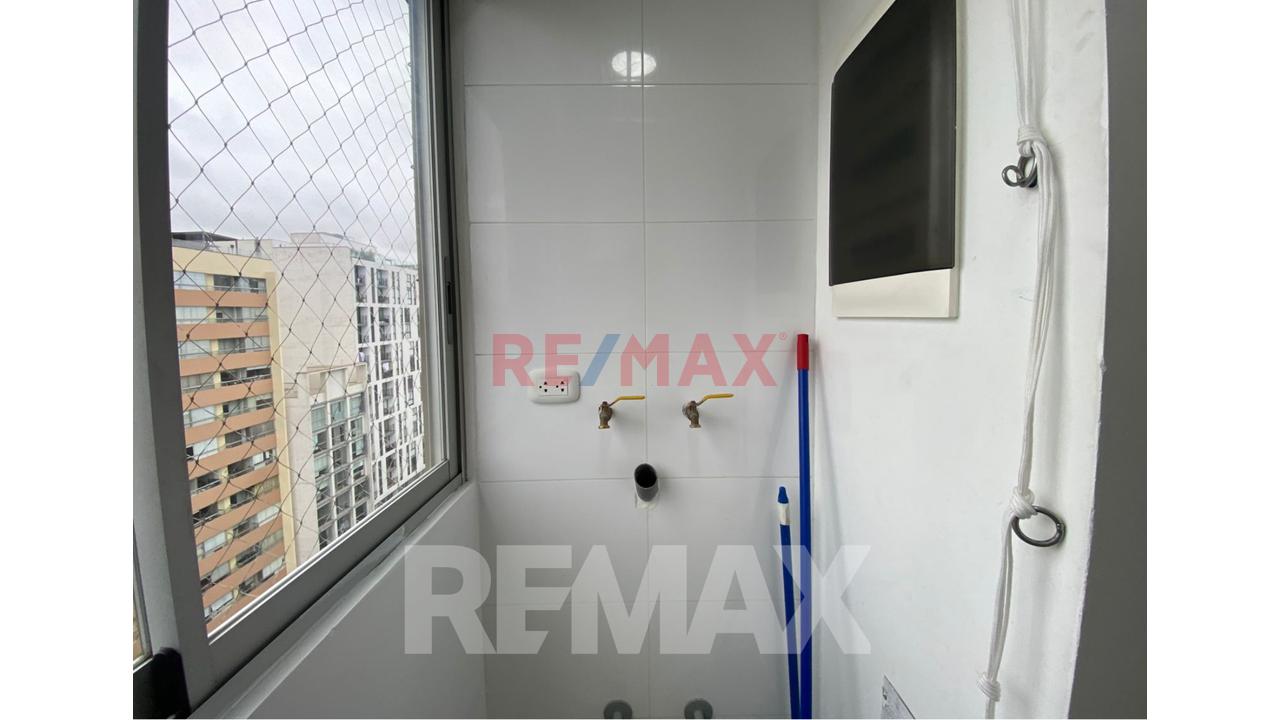 Venta De Hermosos Departamento En Surquillo - 15