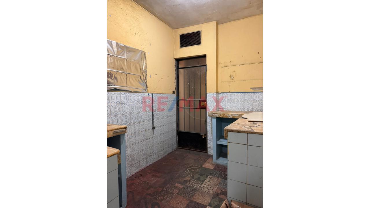 Venta Departamento En Primer Piso Con Cochera San Martin De Porres — foto 5